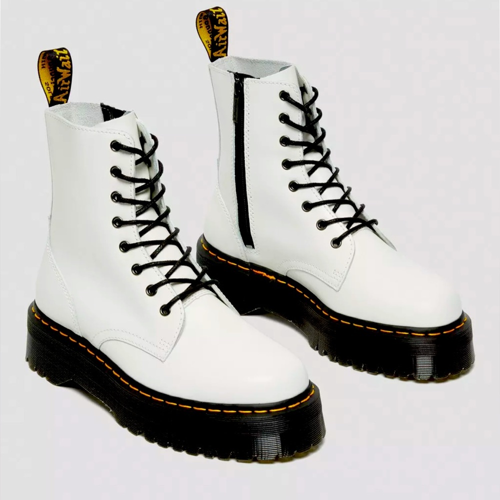 Dr. Martens 1460 Jadon Boot Smooth Leather Platforms
